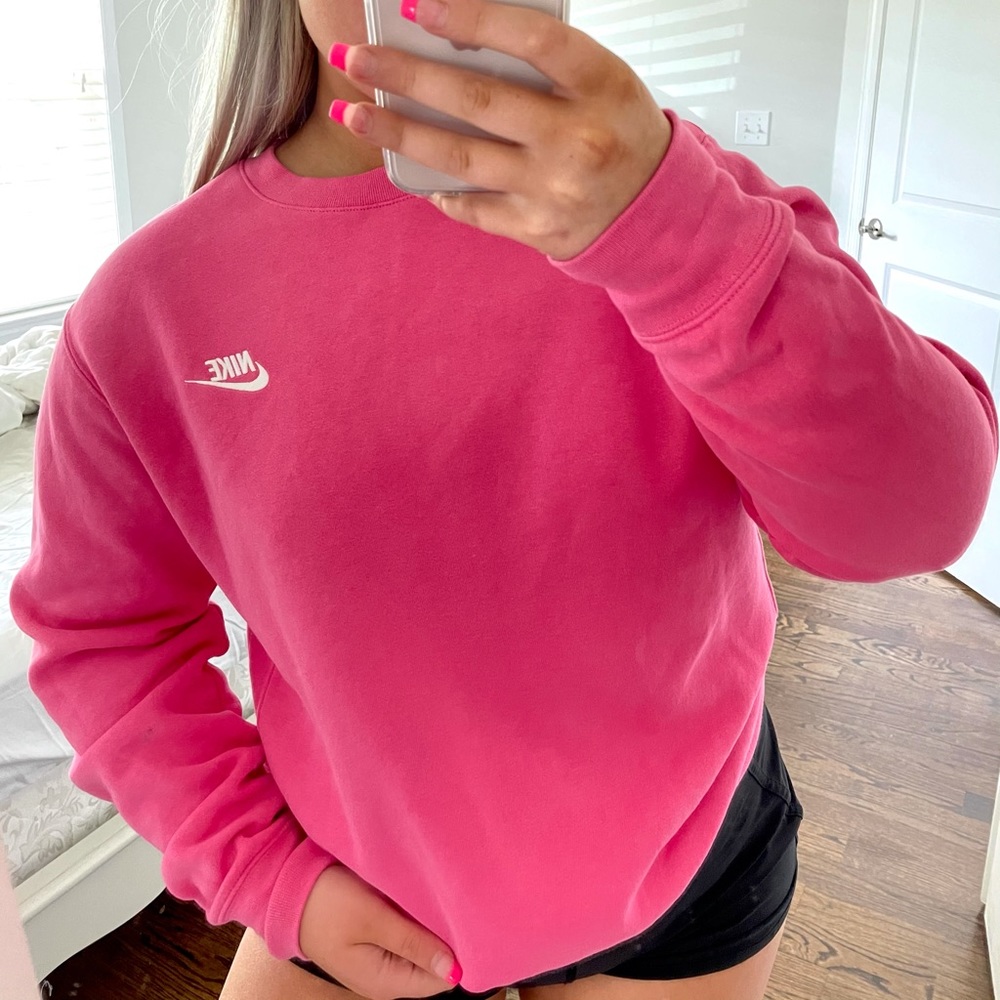 Nike pink crewneck